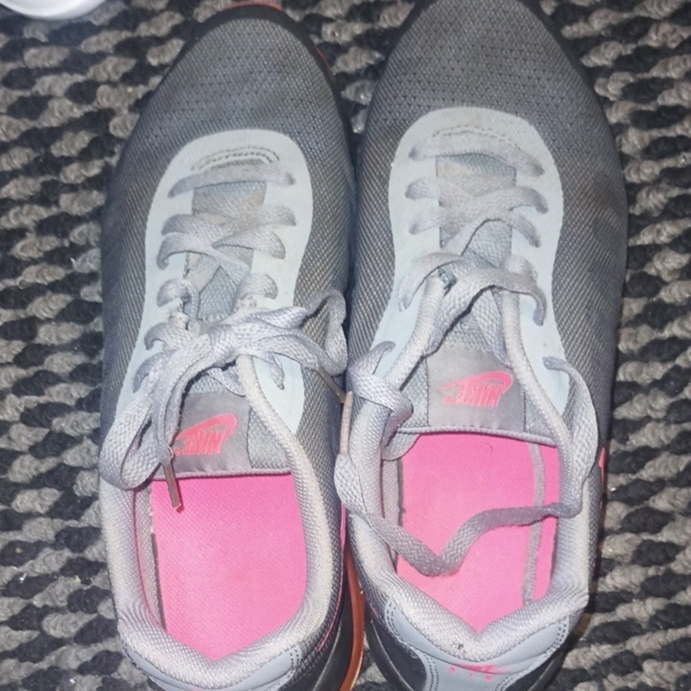 Nike Gray and Pink Sneakers with Sporty Design